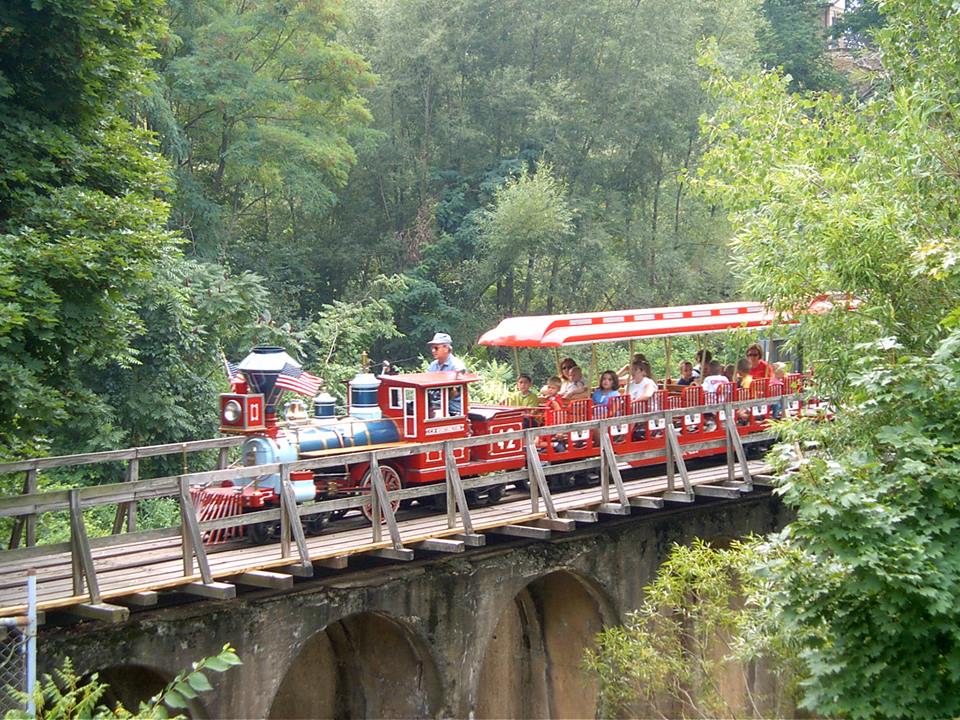 Erie Zoo Train